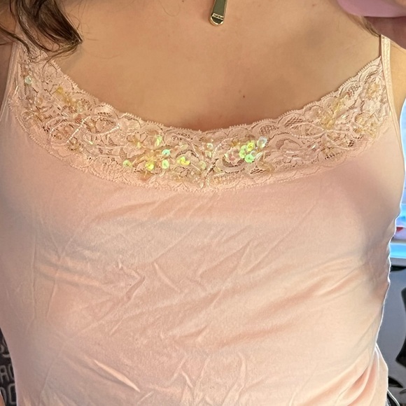 adorable y2k beaded pink tank ✨ - Picture 4 of 4